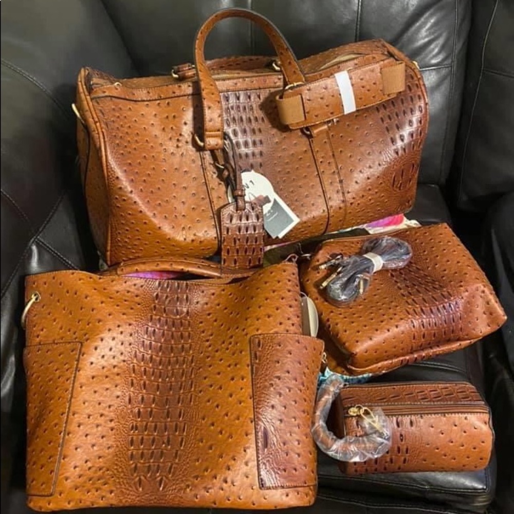 Luggage set brand new! NFR worthy!